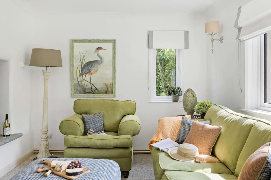 Bramblewood - Cosy Chic, Hot Tub, Close To Beach Stokeinteignhead 외부 사진