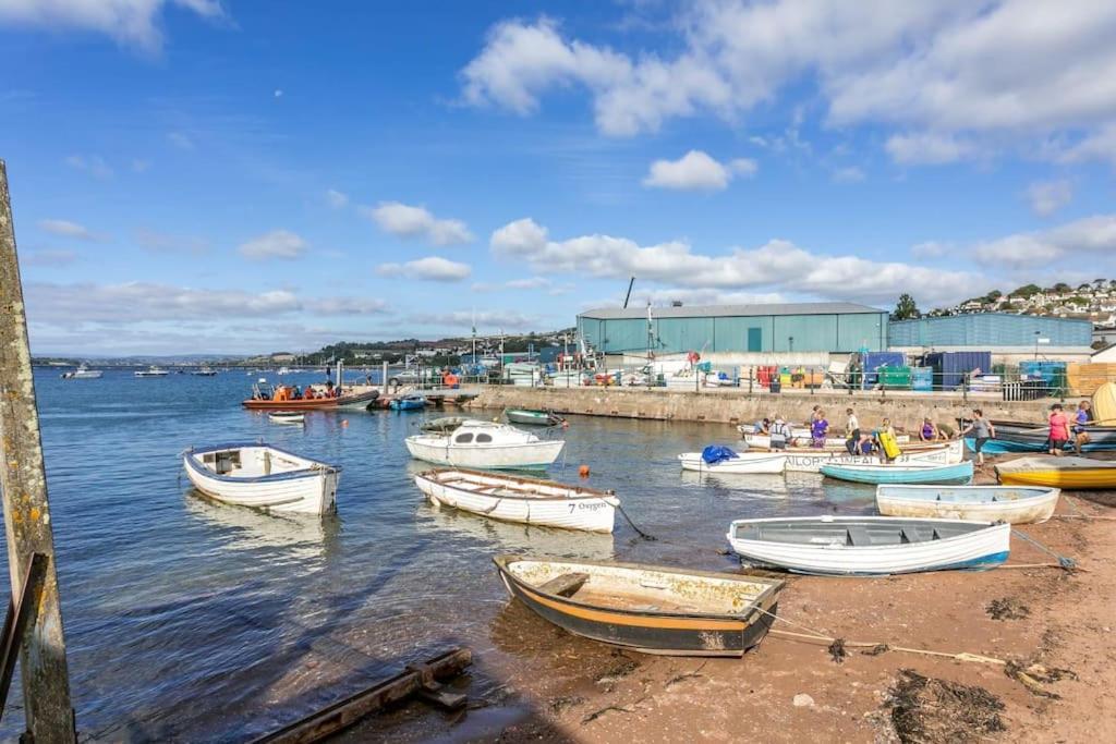 Bramblewood - Cosy Chic, Hot Tub, Close To Beach Stokeinteignhead 외부 사진