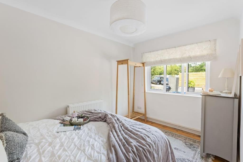 Bramblewood - Cosy Chic, Hot Tub, Close To Beach Stokeinteignhead 외부 사진