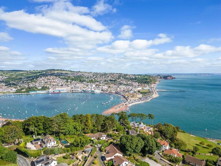 Bramblewood - Cosy Chic, Hot Tub, Close To Beach Stokeinteignhead 외부 사진
